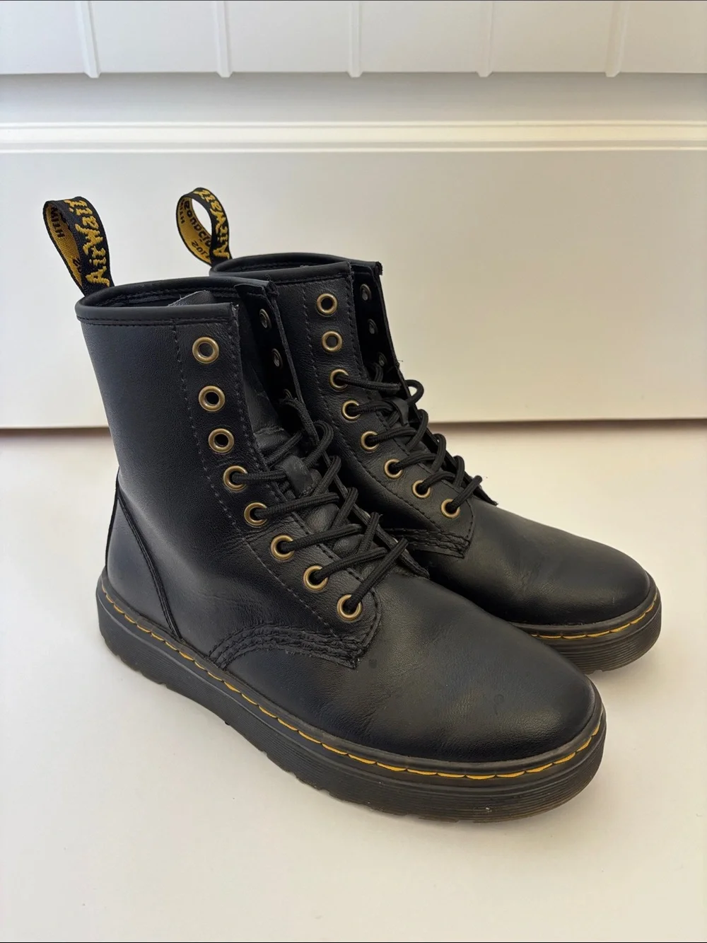 Dr. Martens Zavala Black‎ Leather Combat Boots Womens Size 6 / Mens Size 5